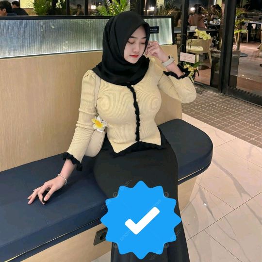 Indah_71